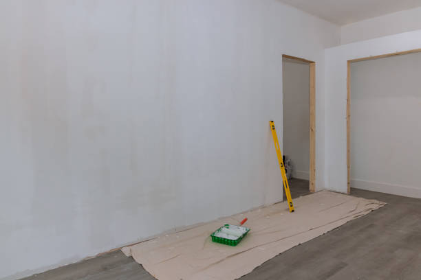 Best Drywall Crack Repair  in Menands, NY